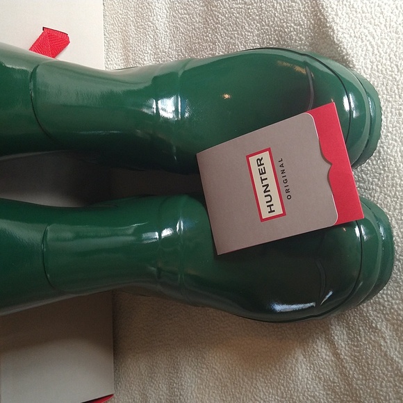 HUNTER ORIGINAL TALL GLOSS RAIN BOOTS Size 8 - Picture 11 of 15
